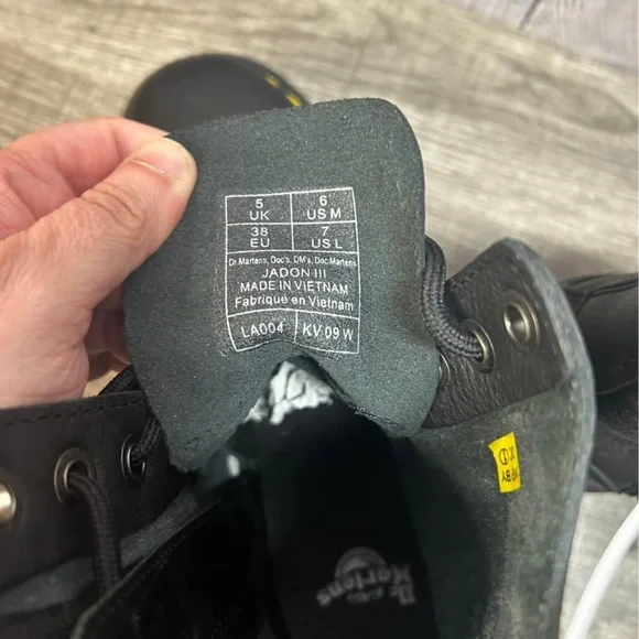 Women’s Dr Martens Jadon III Platform Black Womens 7 Mens 6 New No Box Goth BLK - Picture 2 of 6